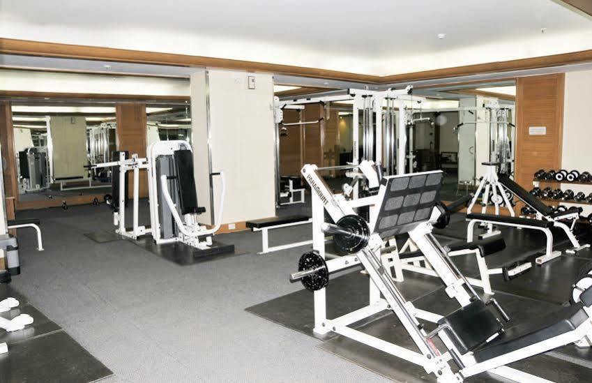 The Classique Club Mumbai Dış mekan fotoğraf