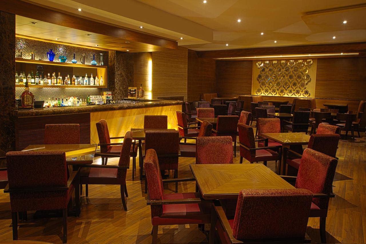 The Classique Club Mumbai Dış mekan fotoğraf