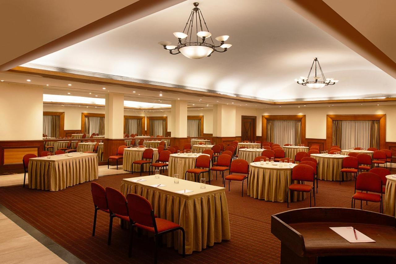 The Classique Club Mumbai Dış mekan fotoğraf